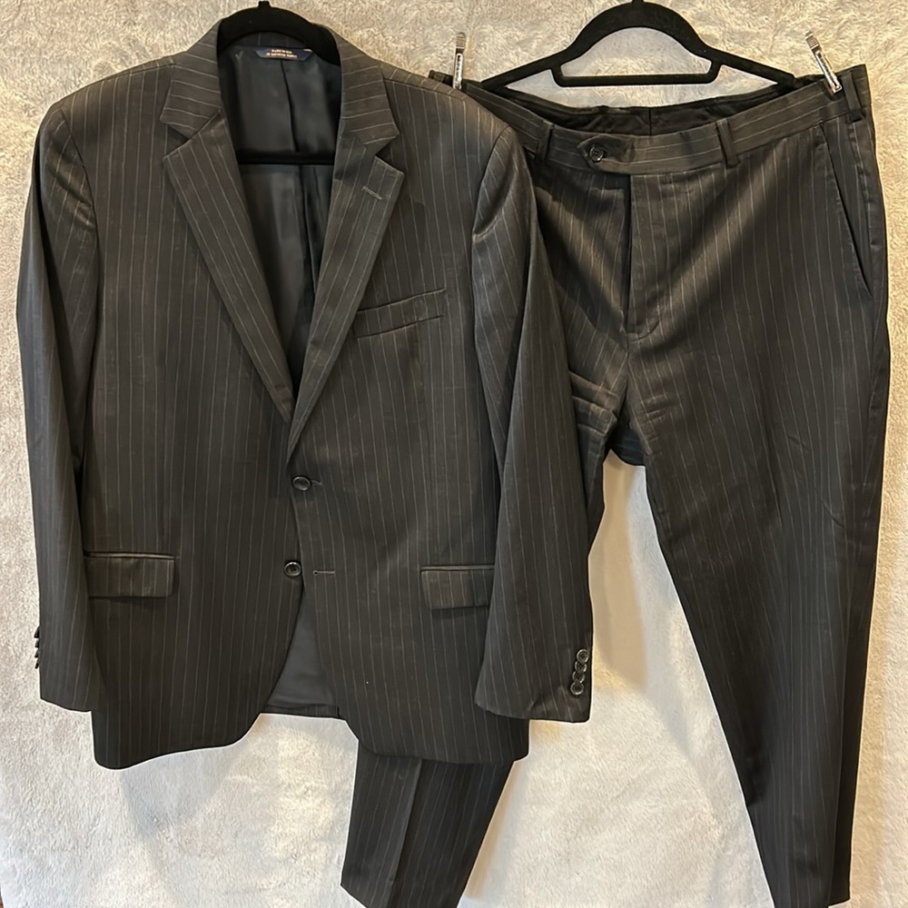 Brooks Brothers (Fitzgerald) 100% Wool Suit
